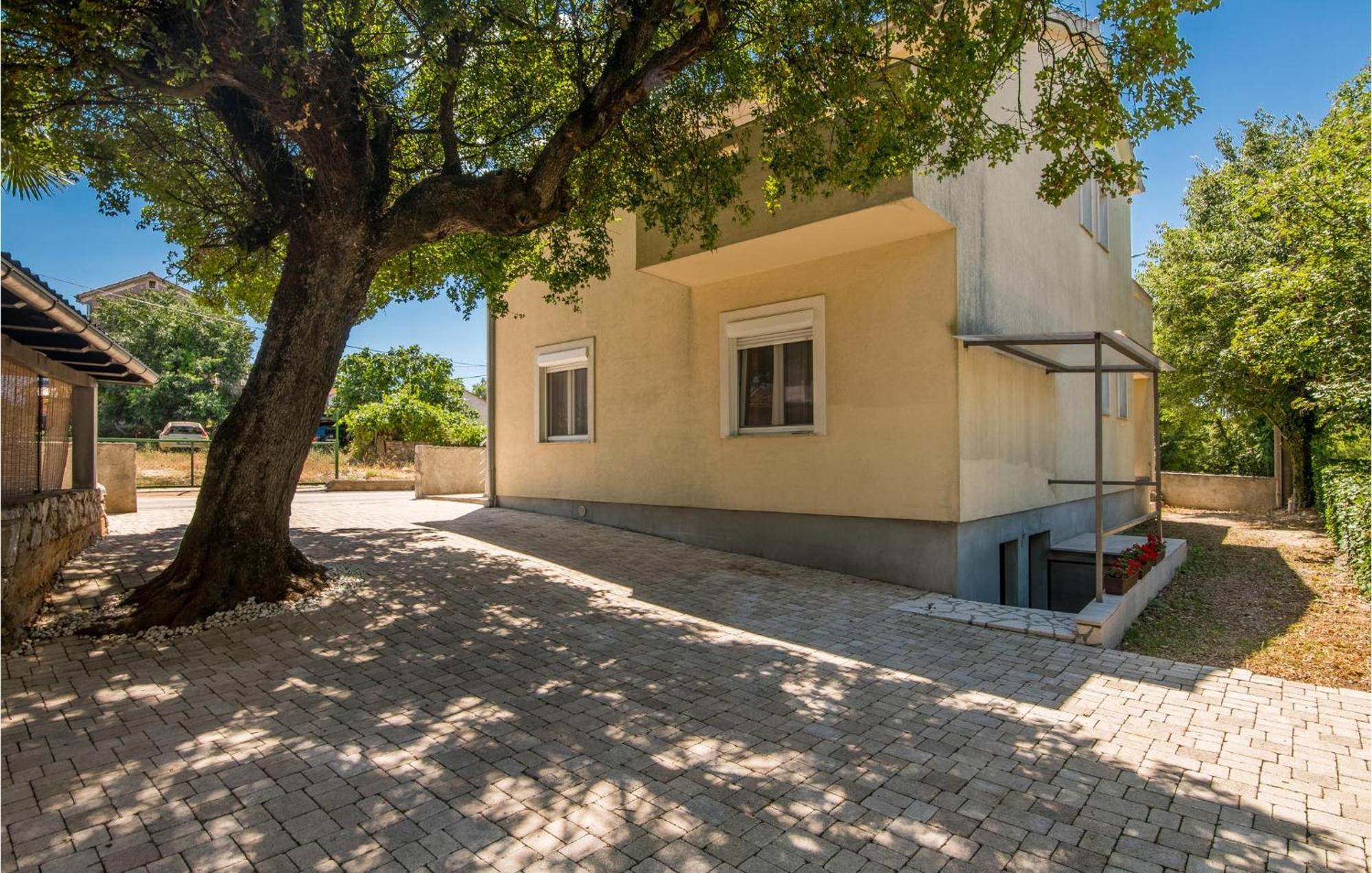 Cozy Apartment In Malinska Dubasnica With Wifi Exteriér fotografie